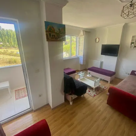 Apartment Closest House To The Airport